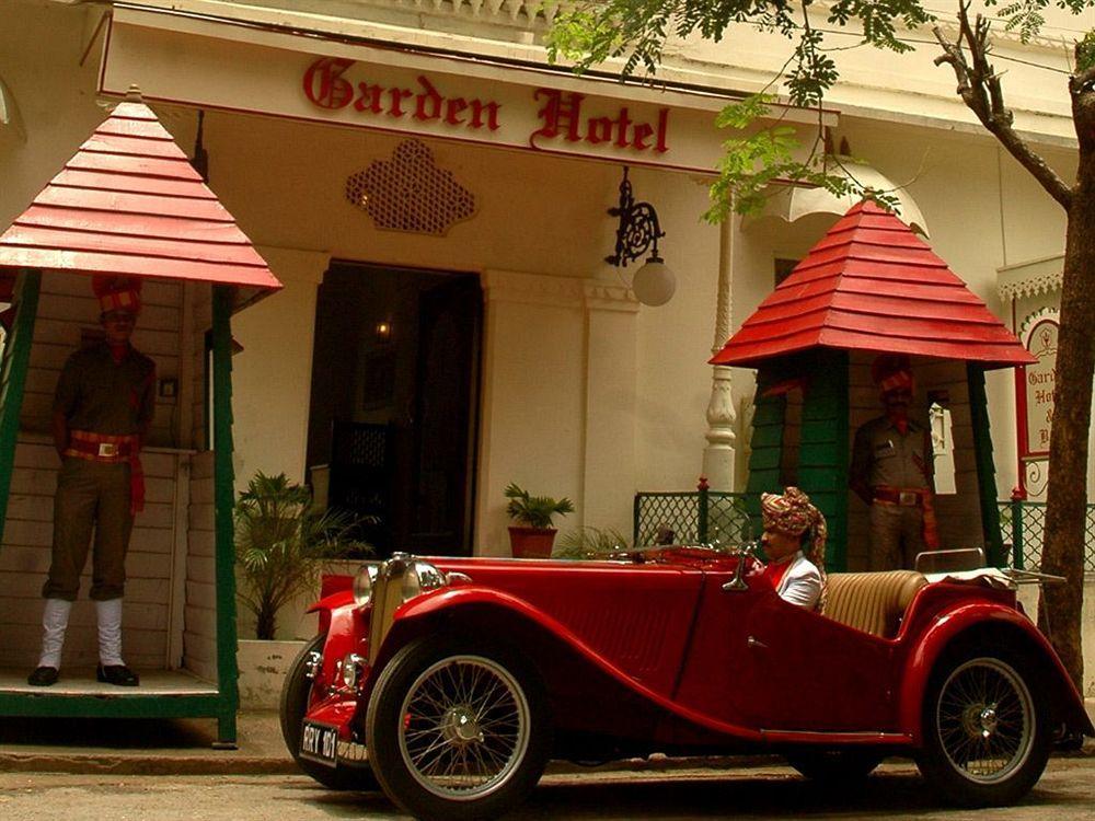 Garden Hotel by HRH Group of Hotels Udaipur Buitenkant foto